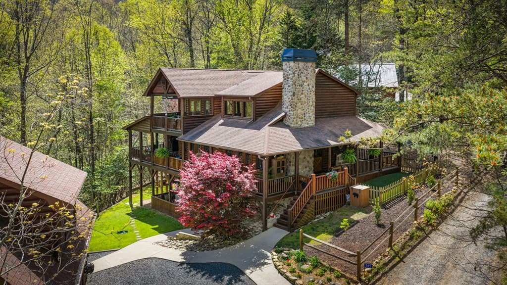 245 Davenport Mountain Road, Blue Ridge GA 30513 - Photo