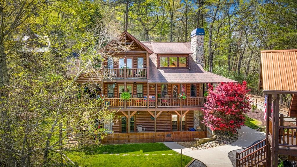 245 Davenport Mountain Road, Blue Ridge GA 30513 - Primary photo