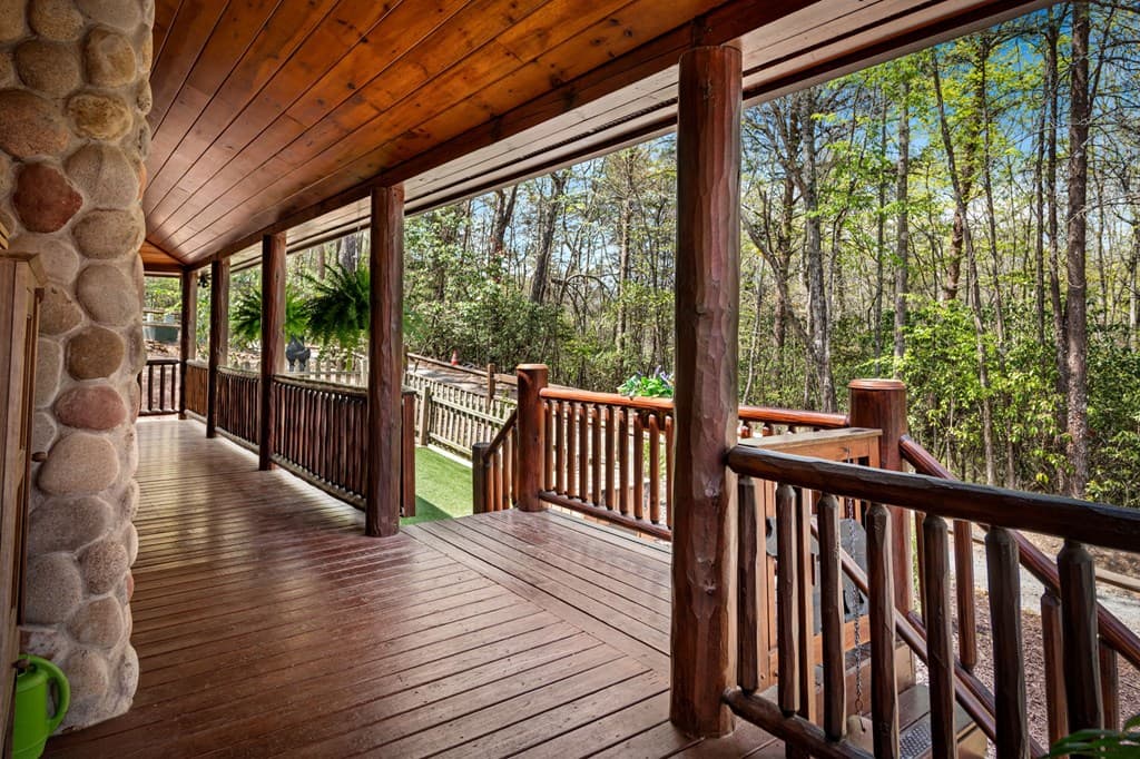 245 Davenport Mountain Road, Blue Ridge GA 30513 - Photo