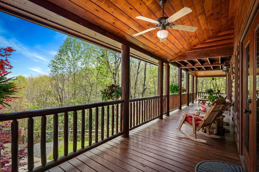 245 Davenport Mountain Road, Blue Ridge GA 30513 - Photo