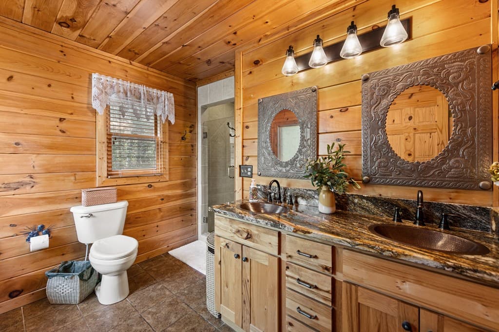 245 Davenport Mountain Road, Blue Ridge GA 30513 - Photo