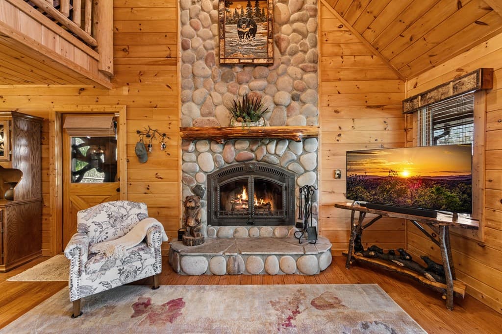 245 Davenport Mountain Road, Blue Ridge GA 30513 - Photo