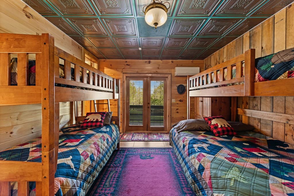 245 Davenport Mountain Road, Blue Ridge GA 30513 - Photo
