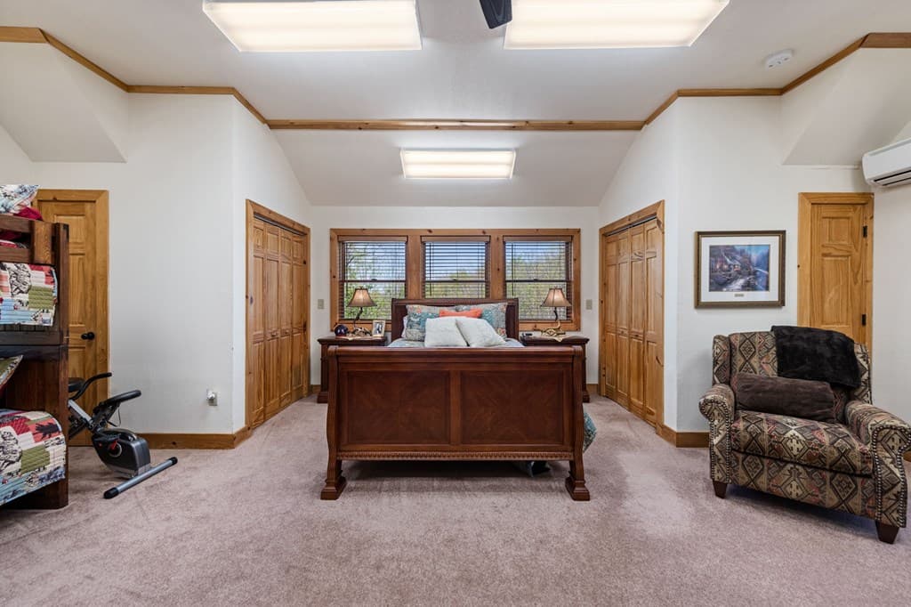 245 Davenport Mountain Road, Blue Ridge GA 30513 - Photo