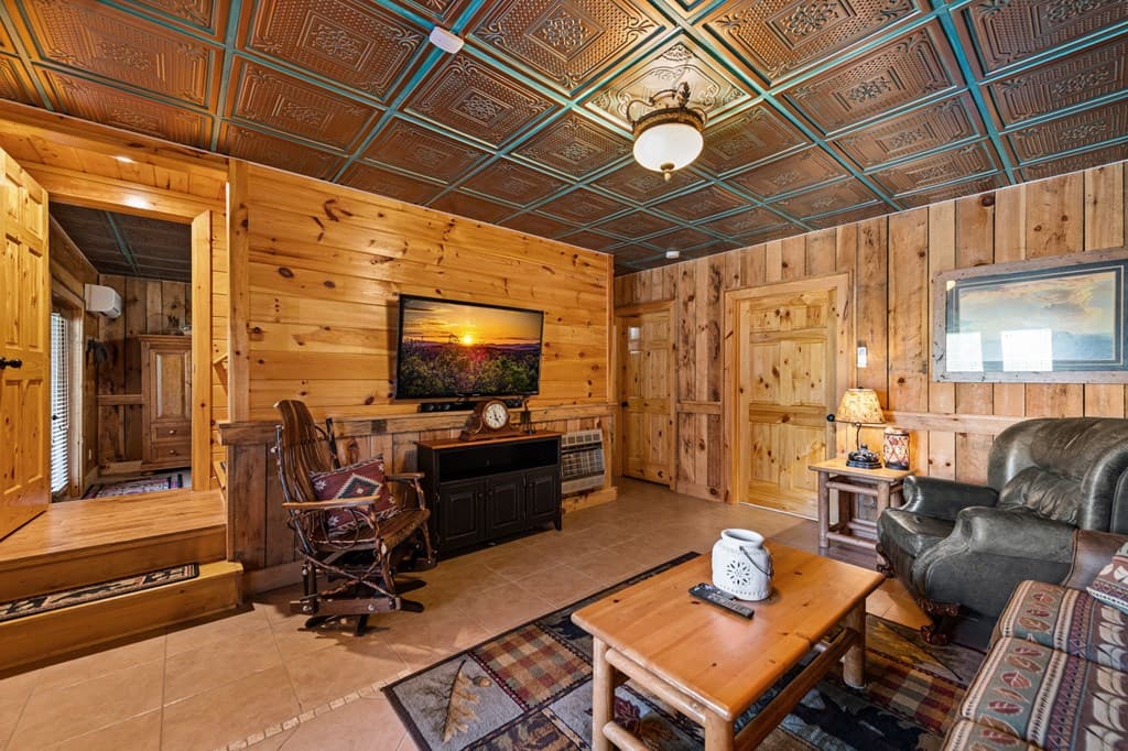 245 Davenport Mountain Road, Blue Ridge GA 30513 - Photo
