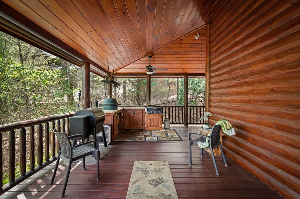 245 Davenport Mountain Road, Blue Ridge GA 30513 - Photo