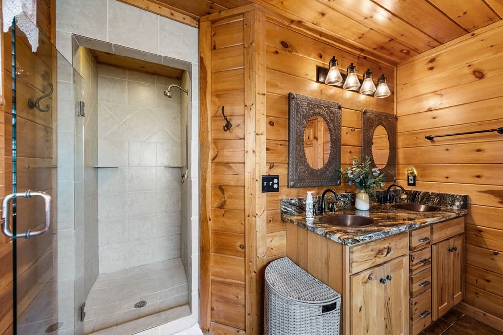 245 Davenport Mountain Road, Blue Ridge GA 30513 - Photo
