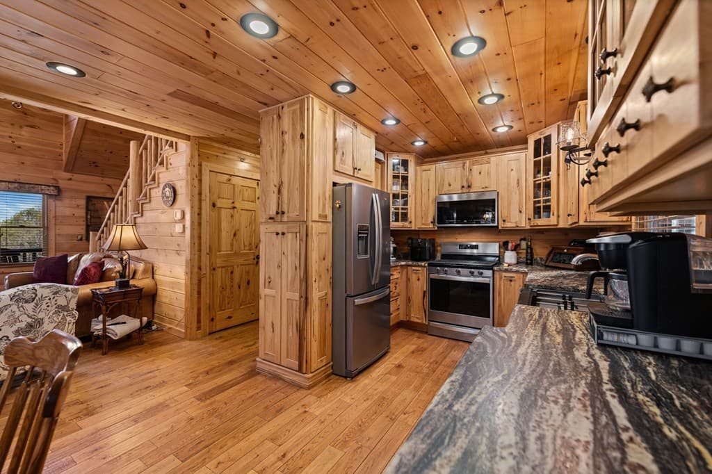 245 Davenport Mountain Road, Blue Ridge GA 30513 - Photo
