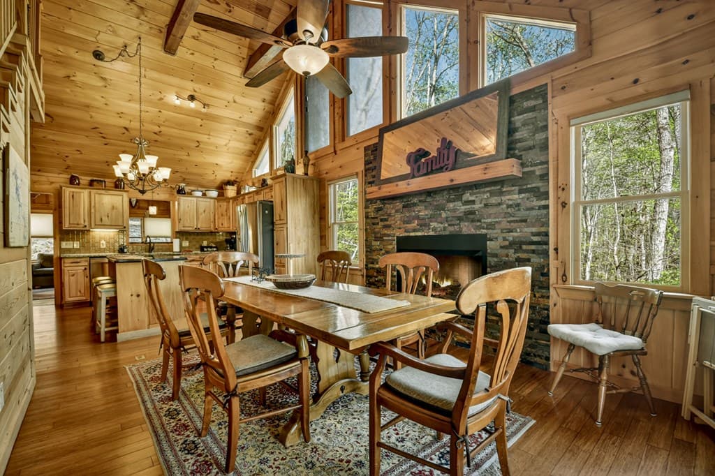 185 Locust Lane, Morganton GA 30560 - Photo