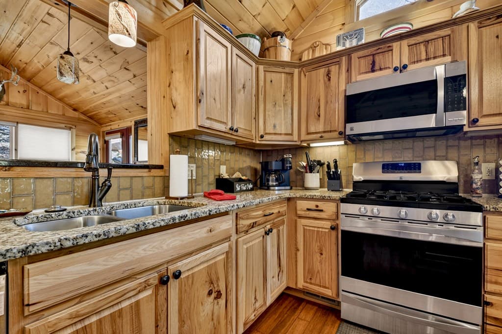 185 Locust Lane, Morganton GA 30560 - Photo