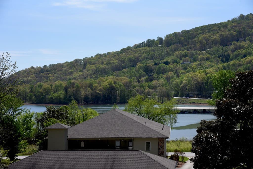 1727 Watercrest Way #b, Young Harris GA 30582 - Photo
