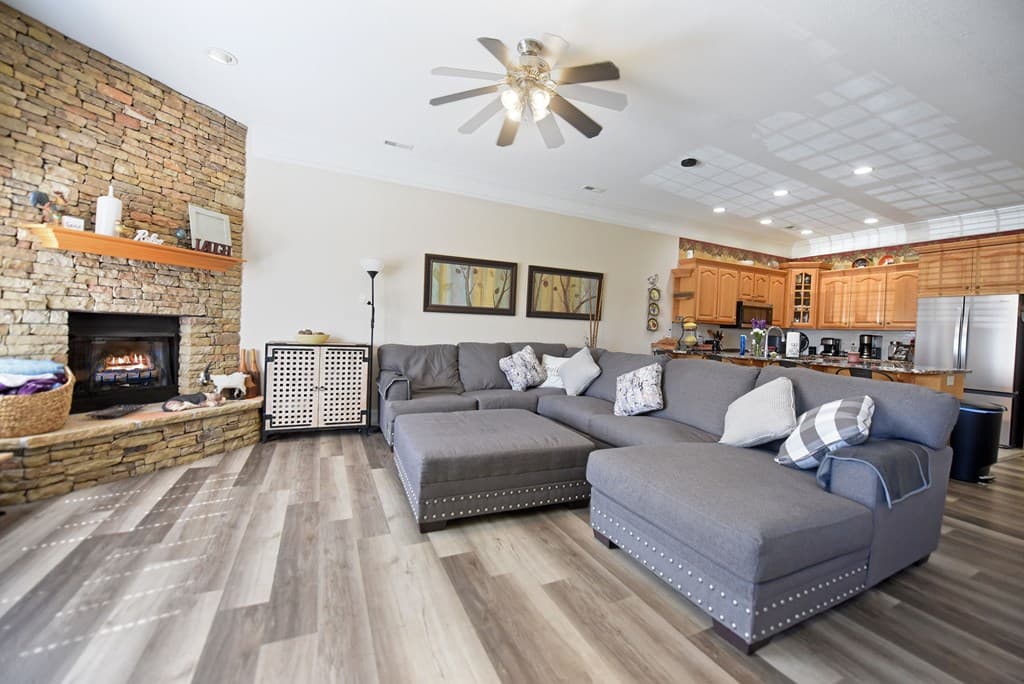 1727 Watercrest Way #b, Young Harris GA 30582 - Photo