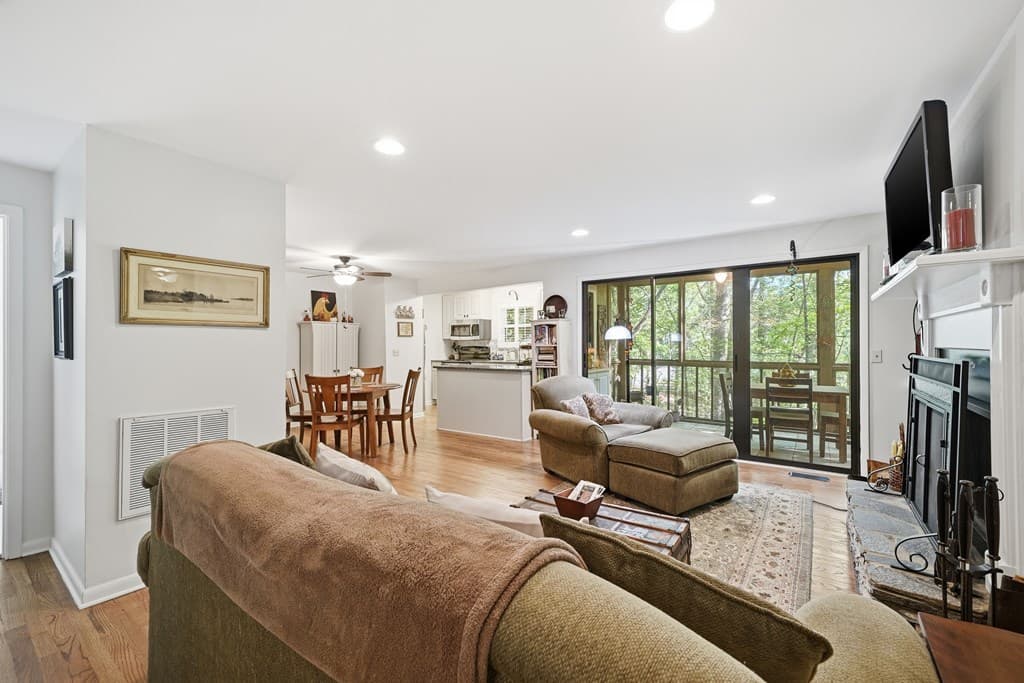 135 Chestnut Rise Trail, Unit #441c, Jasper GA 30143 - Photo