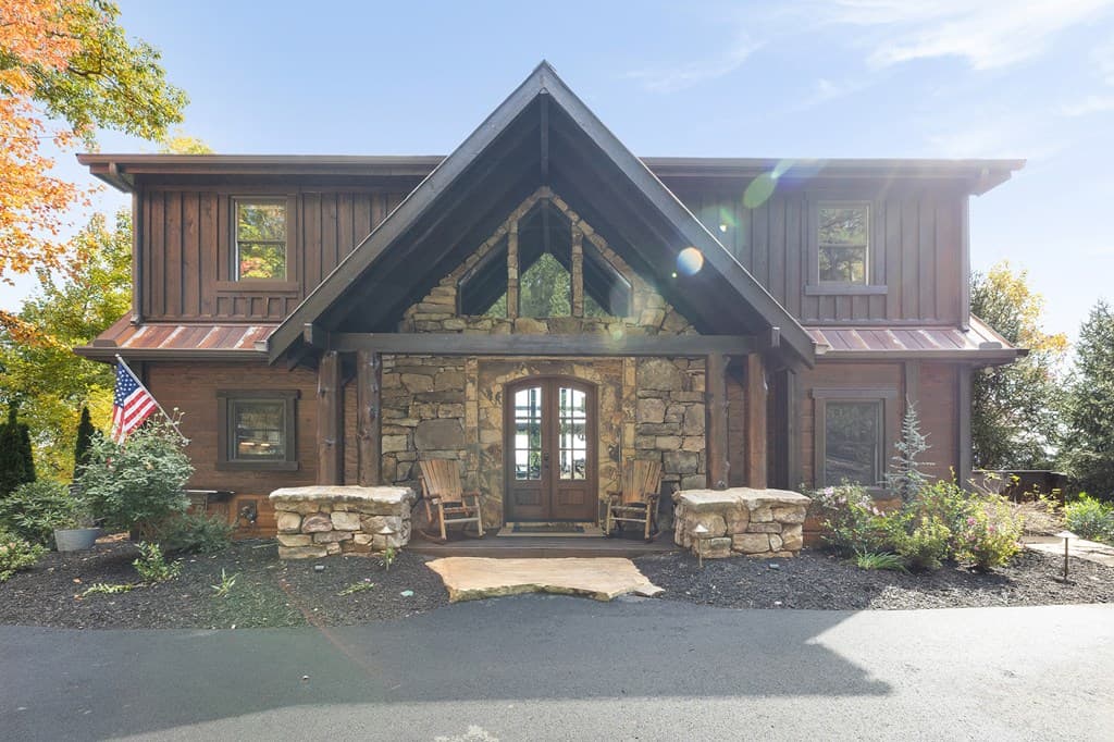 38 Jackies Bluff, Mineral Bluff GA 30559 - Photo