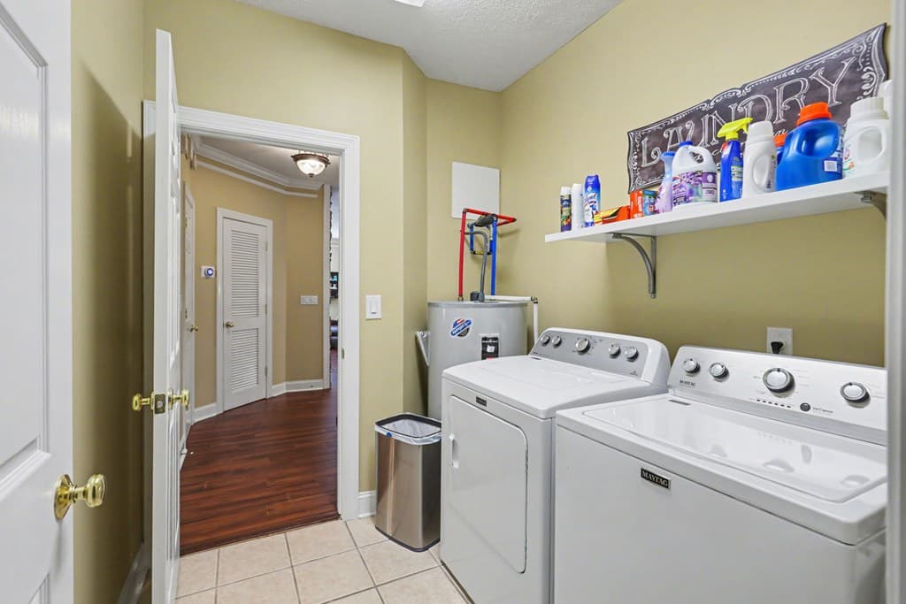 146 Glen Eagle Court, Clayton GA 30252 - Photo