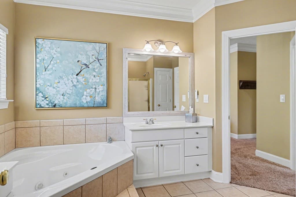 146 Glen Eagle Court, Clayton GA 30252 - Photo