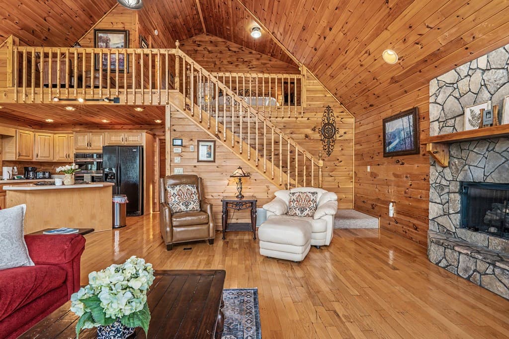 431 Sunrock Mountain Road, Blue Ridge GA 30513 - Photo
