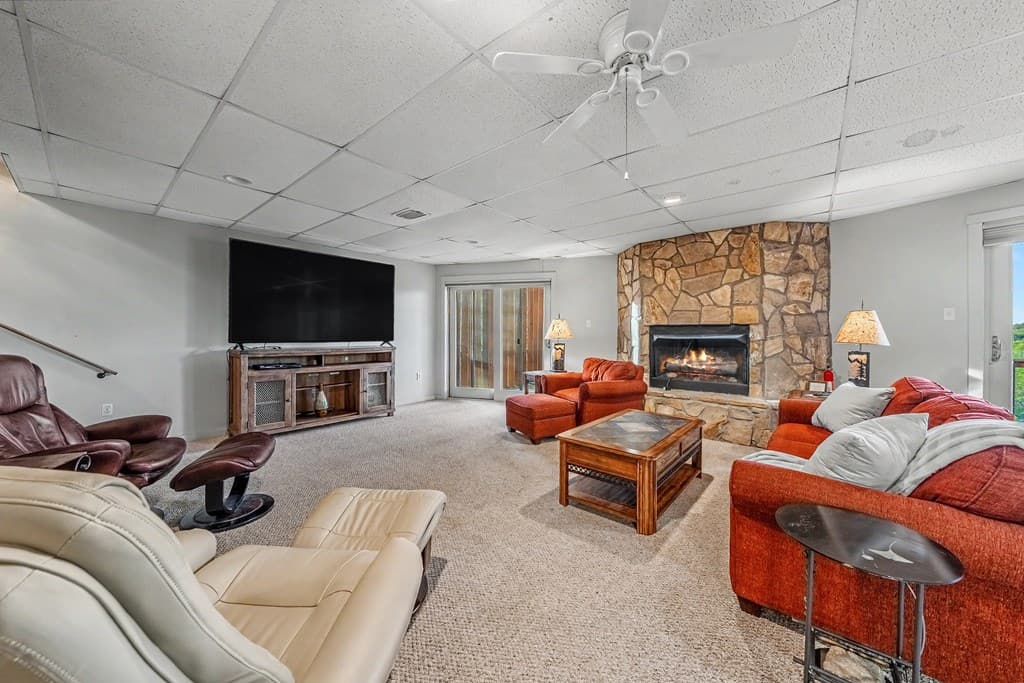 431 Sunrock Mountain Road, Blue Ridge GA 30513 - Photo