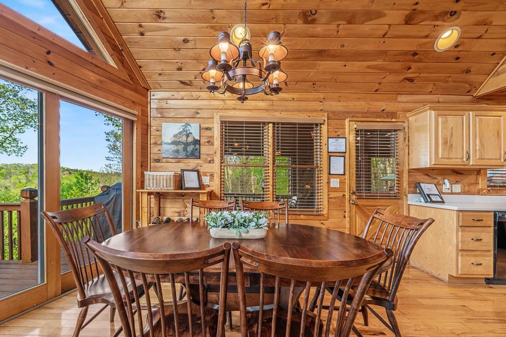 431 Sunrock Mountain Road, Blue Ridge GA 30513 - Photo