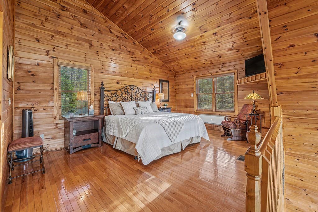 431 Sunrock Mountain Road, Blue Ridge GA 30513 - Photo
