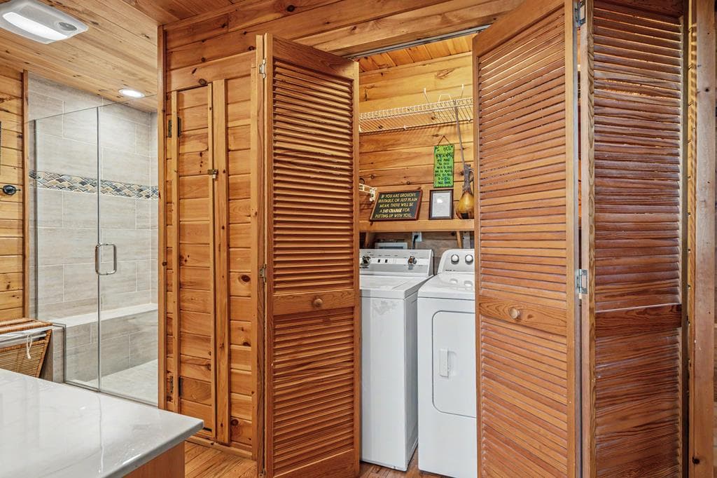 431 Sunrock Mountain Road, Blue Ridge GA 30513 - Photo
