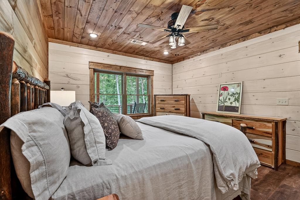 245 Moonstone Drive, Ellijay GA 30540 - Photo