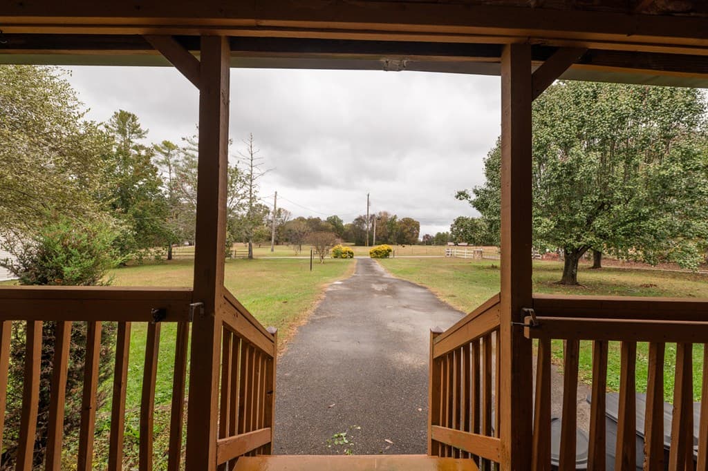 253 Halls Mill Rd, Chickamauga GA 30707 - Photo