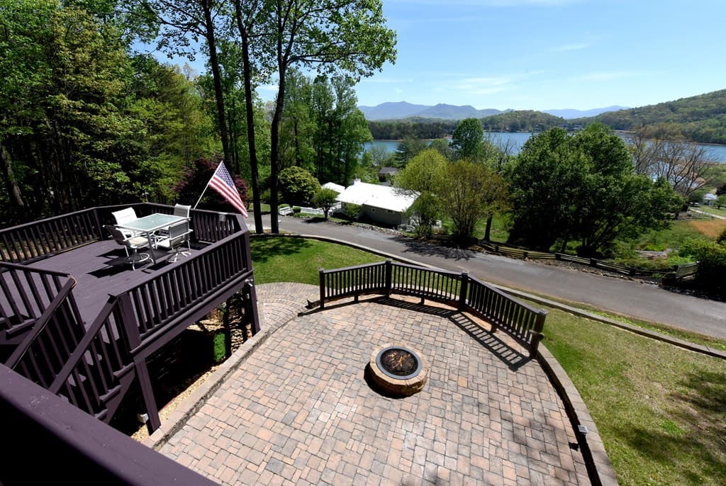 1929 Lakeview Summit Drive, Young Harris GA 30582 - Photo