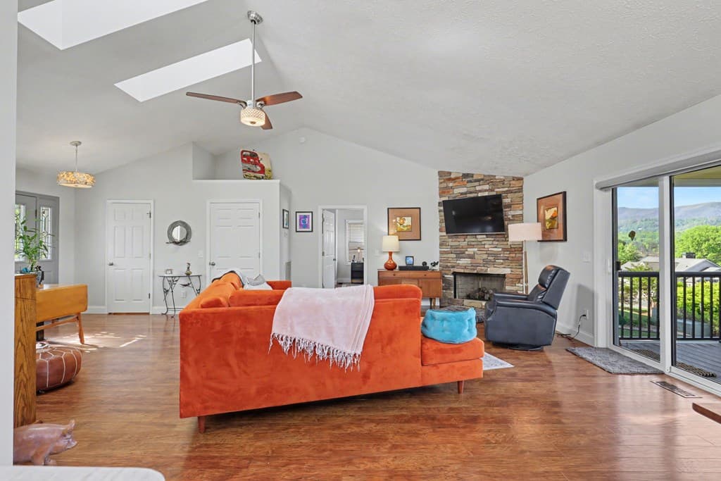614 Waterview Drive, Hiawassee GA 30546 - Photo