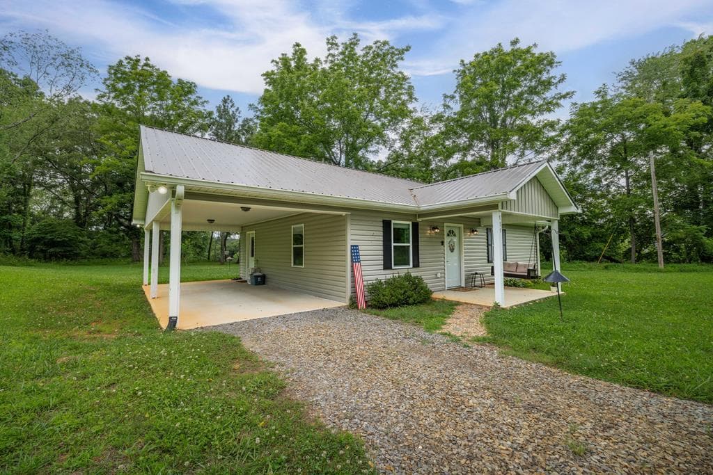121 Old Highway 5, Blue Ridge GA 30513 - Photo