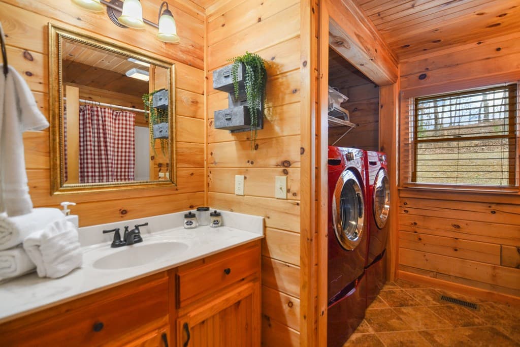 385 Shields Road, Mineral Bluff GA 30559 - Photo