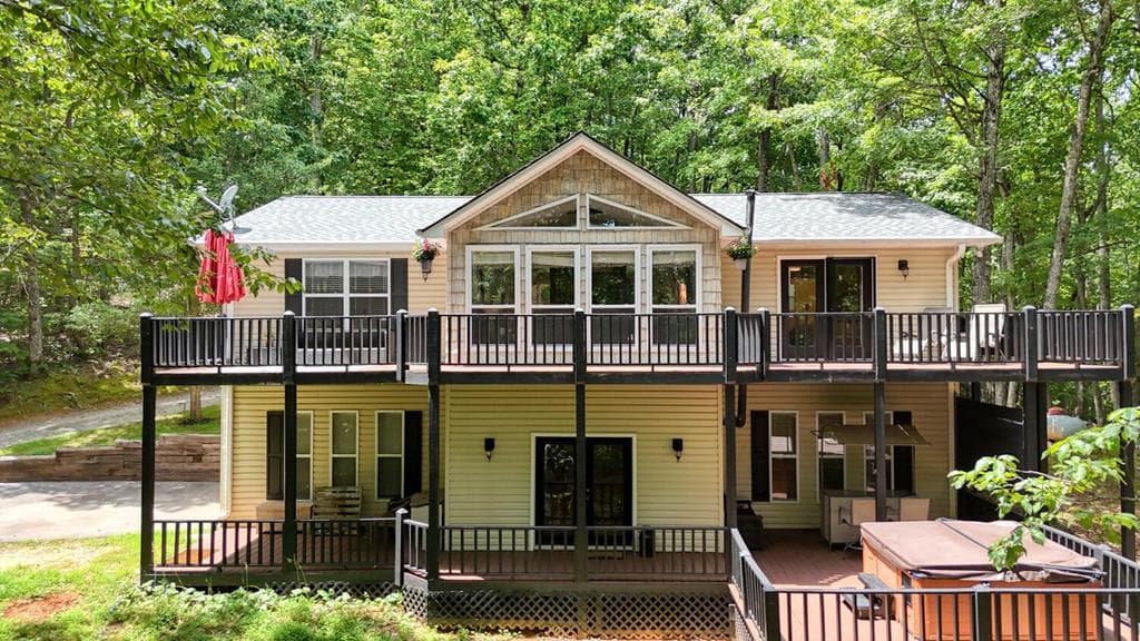 70 Martys Drive, Blairsville GA 30512 - Primary photo