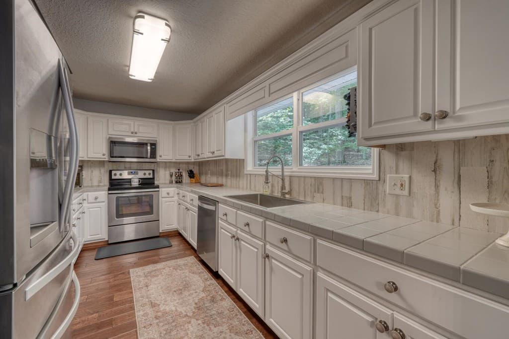 70 Martys Drive, Blairsville GA 30512 - Photo