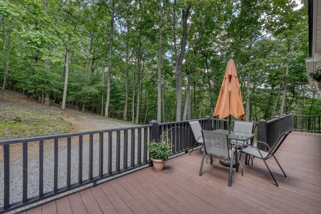 70 Martys Drive, Blairsville GA 30512 - Photo