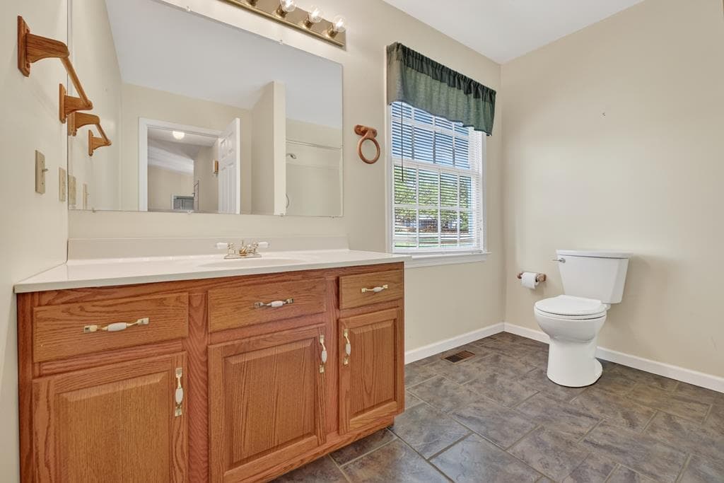 380 Lavista Drive, Blue Ridge GA 30513 - Photo