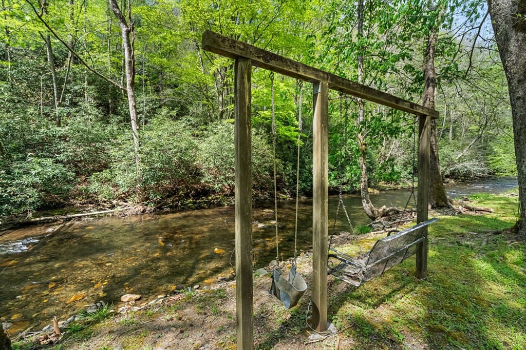 509 Slate Stone Lane, Hayesville NC 28904 - Photo