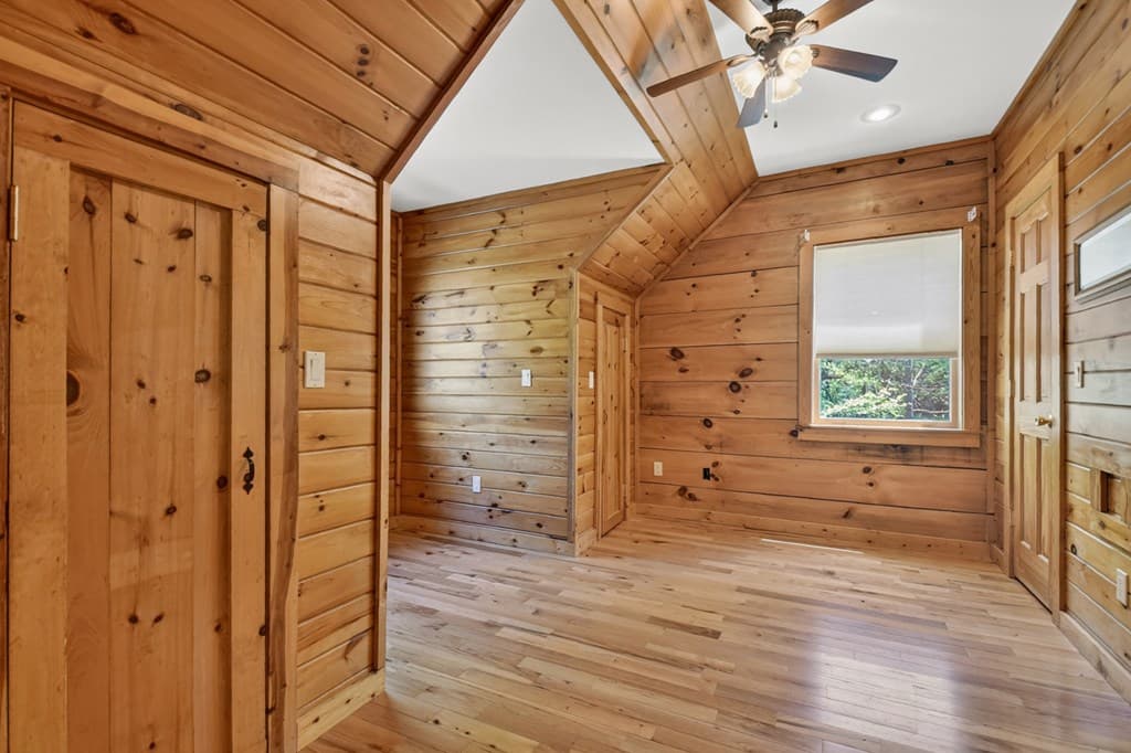 76 E Bevan Lane, Blue Ridge GA 30513 - Photo