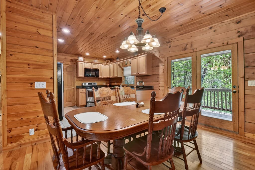 76 E Bevan Lane, Blue Ridge GA 30513 - Photo