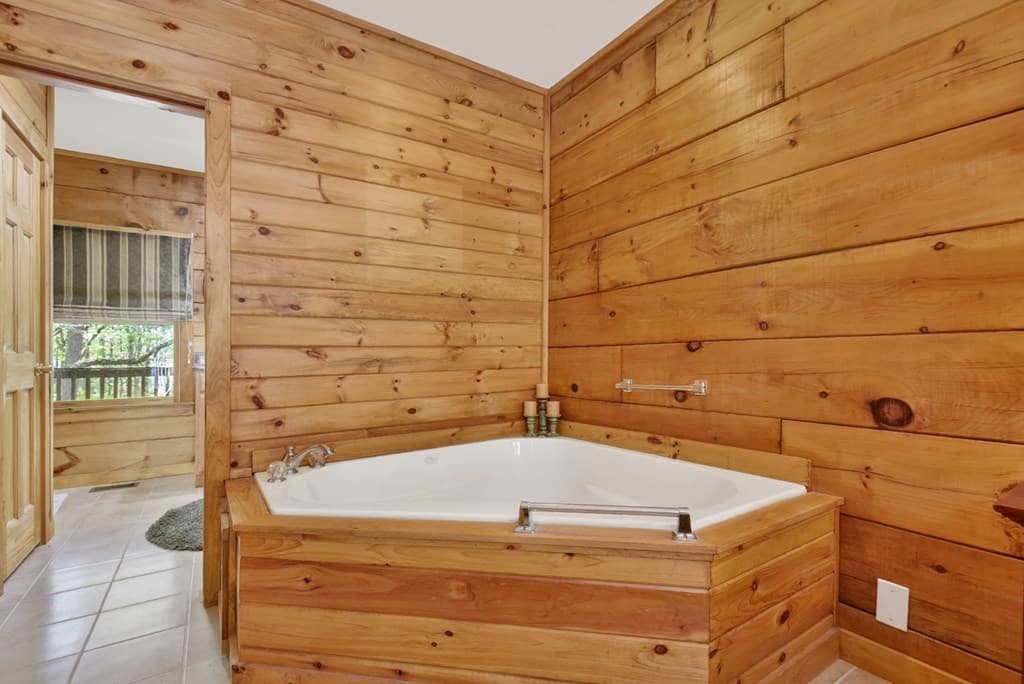 76 E Bevan Lane, Blue Ridge GA 30513 - Photo