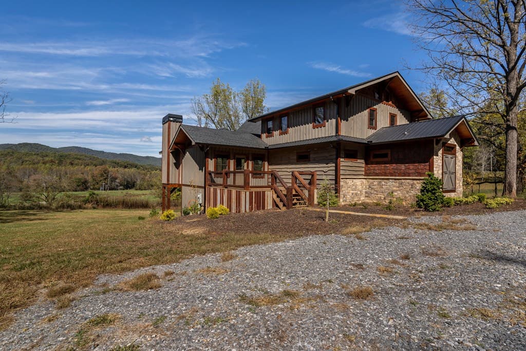 7590-A Mobile Road, Blue Ridge GA 30513 - Photo