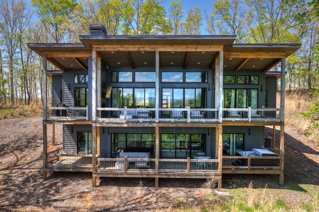 315 Blue Berry Ridge, Morganton GA 30560 - Photo