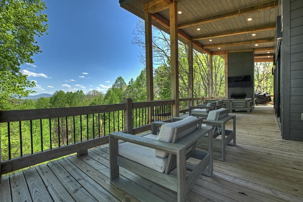 315 Blue Berry Ridge, Morganton GA 30560 - Photo