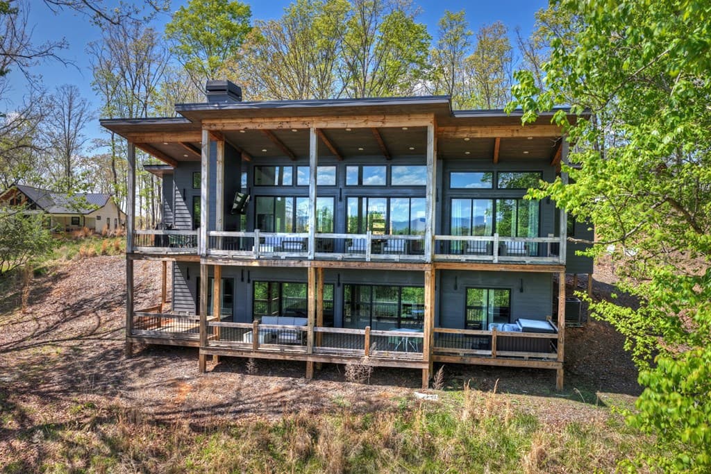 315 Blue Berry Ridge, Morganton GA 30560 - Photo