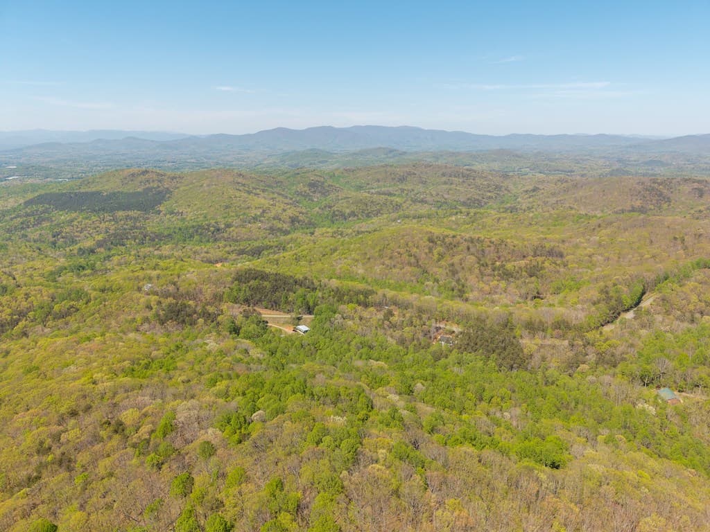 000 Burnt Mountain Road, Ellijay GA 30536 - Photo