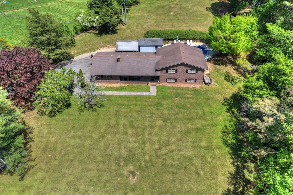 4519 E Highway 52, Ellijay GA 30536 - Photo