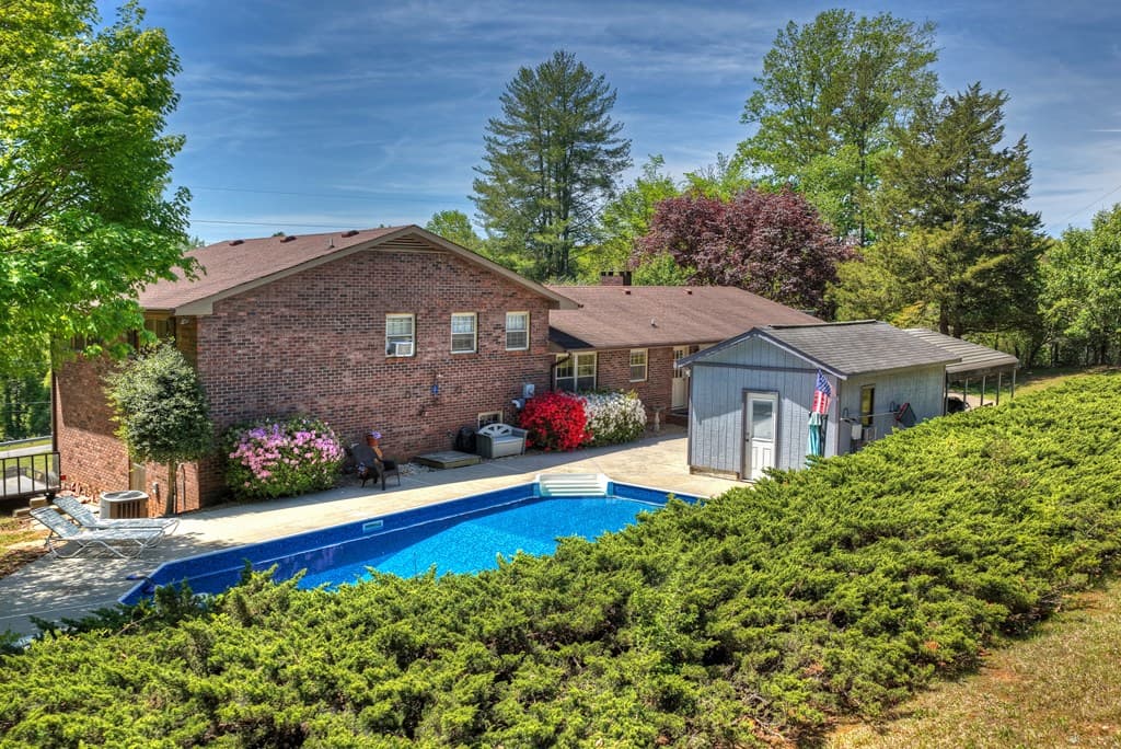 4519 E Highway 52, Ellijay GA 30536 - Photo