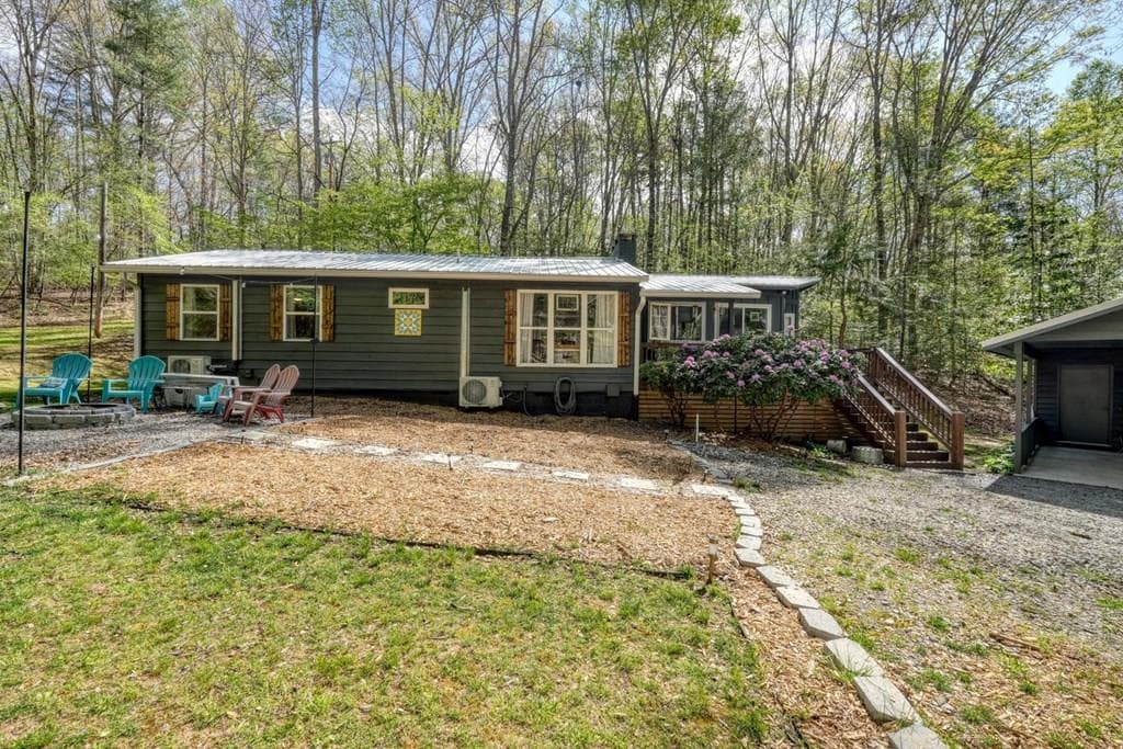 78 Hunter Drive, Blairsville GA 30512 - Primary photo