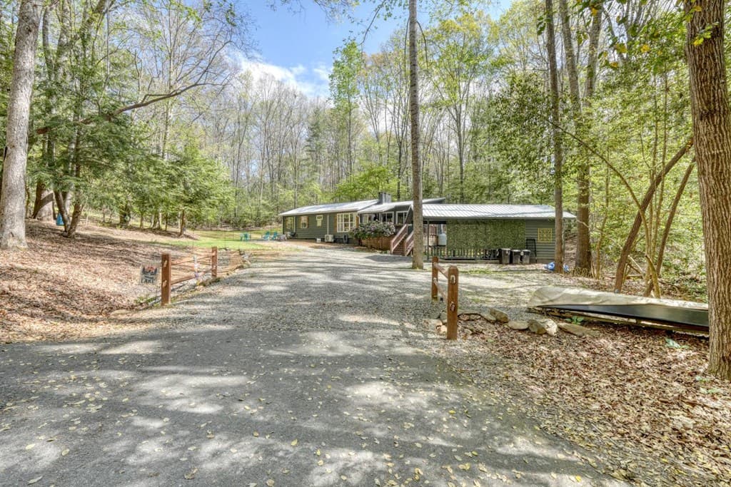 78 Hunter Drive, Blairsville GA 30512 - Photo