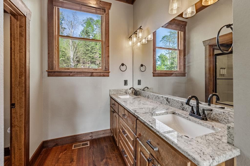 608 Blue Ridge Heights Drive, Blue Ridge GA 30513 - Photo