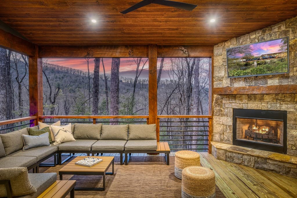 1160 Mangums Trail, Blue Ridge GA 30513 - Photo